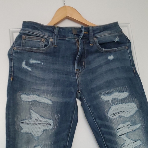 Jeans - Picture 1 of 2